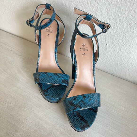 Vegan leather teal snake print high heel sandals - Picture 3 of 7